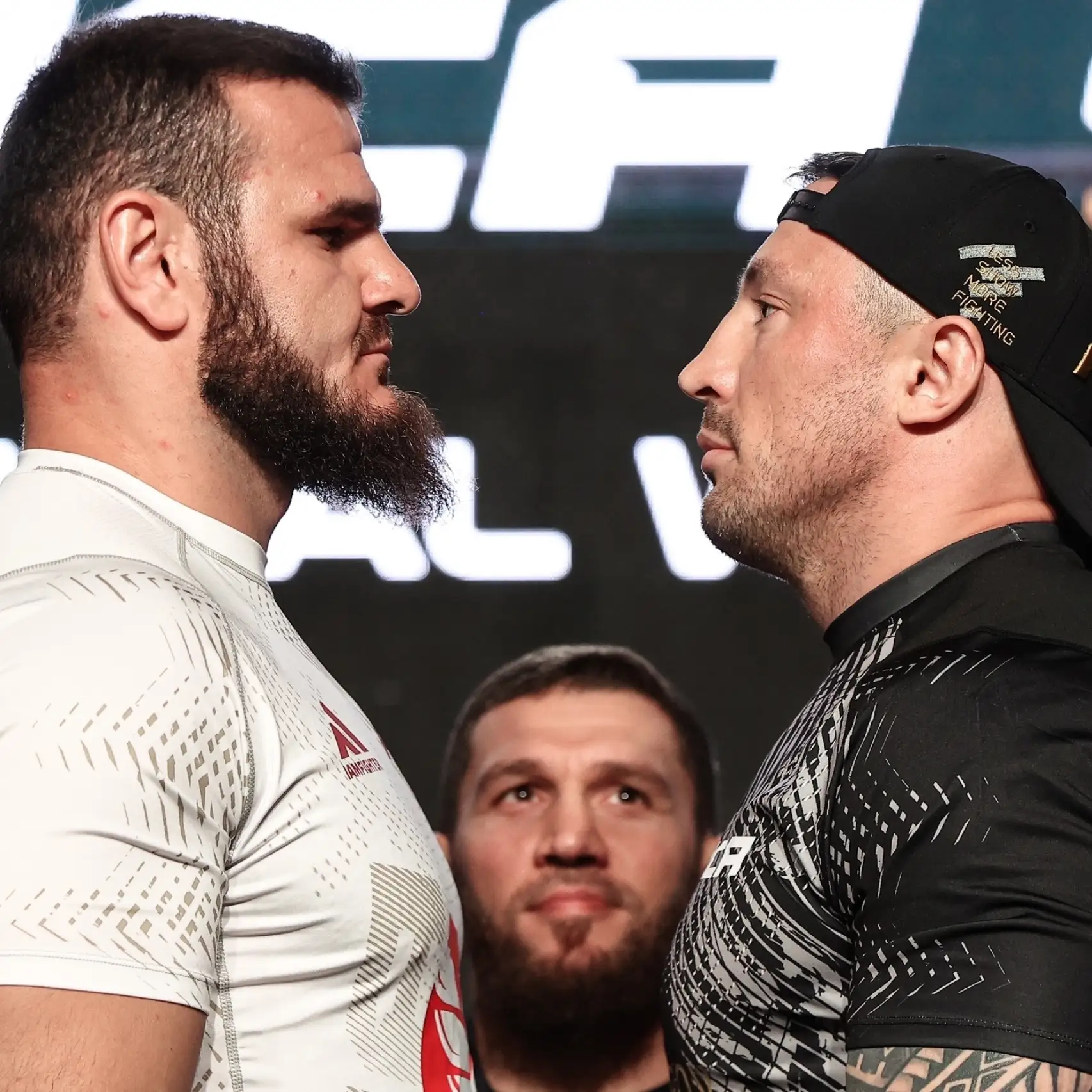 ‼️ Результат со-главного боя ACA 204! 

Хадис Ибрагимов (11-6) 🆚 Евгений Гончаров (22-3)

👍 — Евге