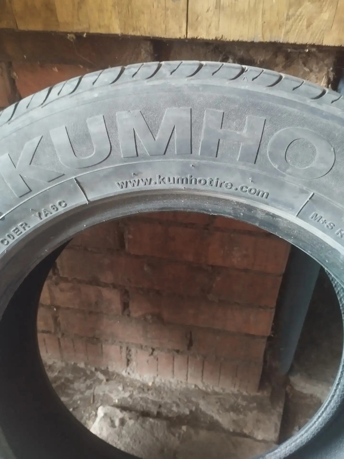Продам колёса летние и зимние р.16  89823570203