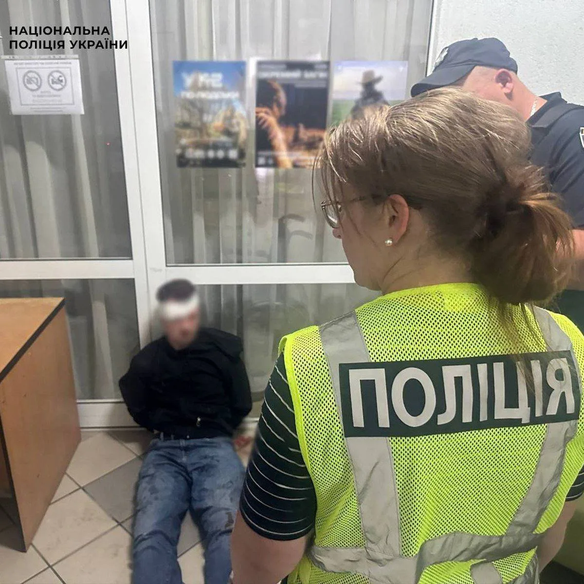 ⚡️В Киеве мужчина убил врача ВЛК во время прохождения медкомиссии. 

По информации ТЦК, мужчину дост