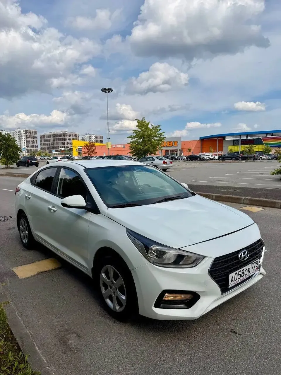 Hyundai SOLARIS 
1.4 (100л.с) МКПП 2017 год 

✔2 хозяина 
✔Пробег база всего 169.000
✔Отличная АВТОТ