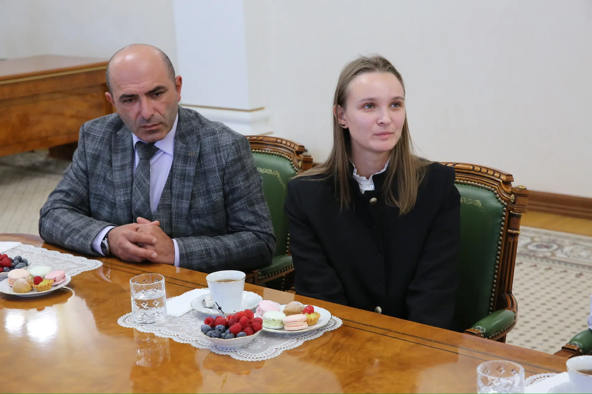 Сегодня по сложившейся традиции встретился с представителями педагогического сообщества...
