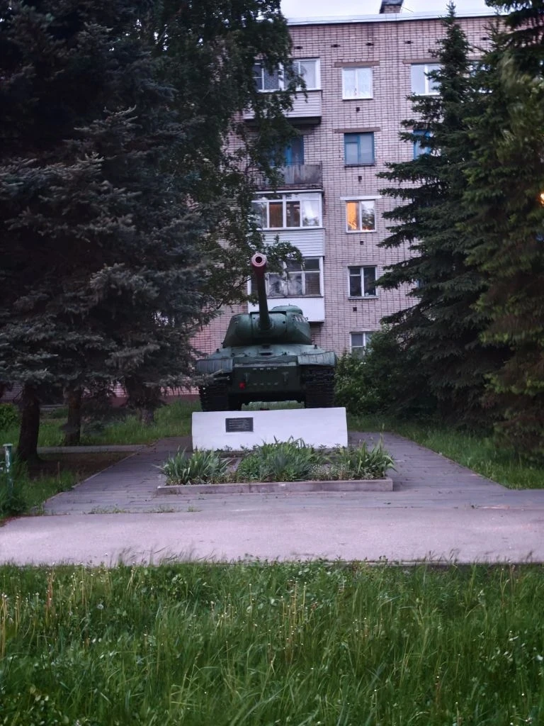 А это танк в Невеле и Новосокольниках, чей лучше?