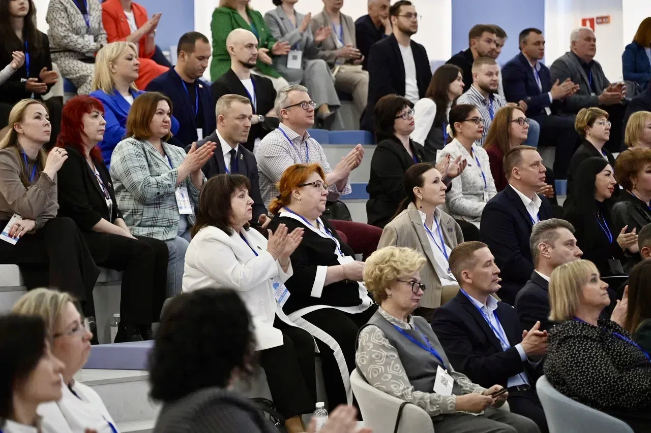 👥 «Никакие программы не работают без человека»: на Форуме муниципалитетов обсудили механизмы проекта
