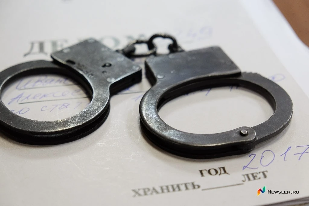 В Кирове на ул. Жуковского задержали двух подозреваемых в краже пива 🍺