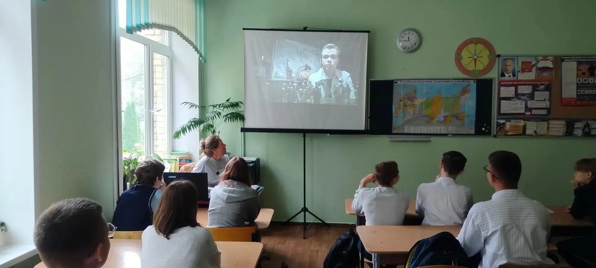 📌В МОУ "Гимназия №1" состоялся позиционный тренинг "Мы выбираем жизнь", направленный н...