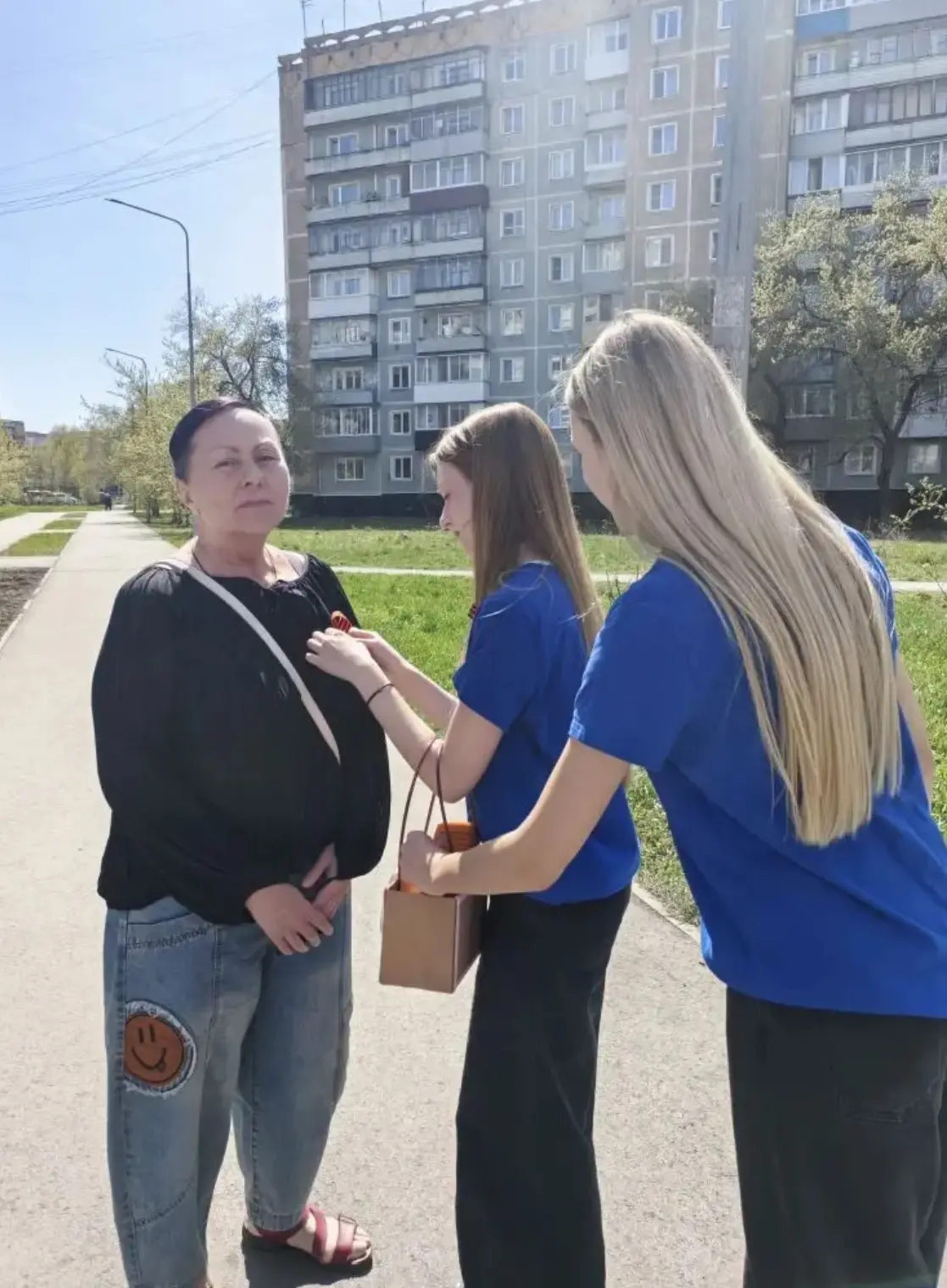 ⭐️В преддверии Дня Великой Победы волонтерами школьного отряда «Беспокойные сердца» была проведена а