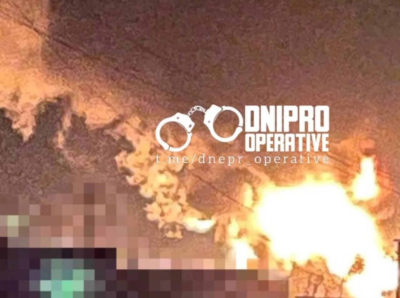 ‼️🇺🇦🔥Идёт массированная атака на Днепропетровск: огромный пожар на объекте врага
