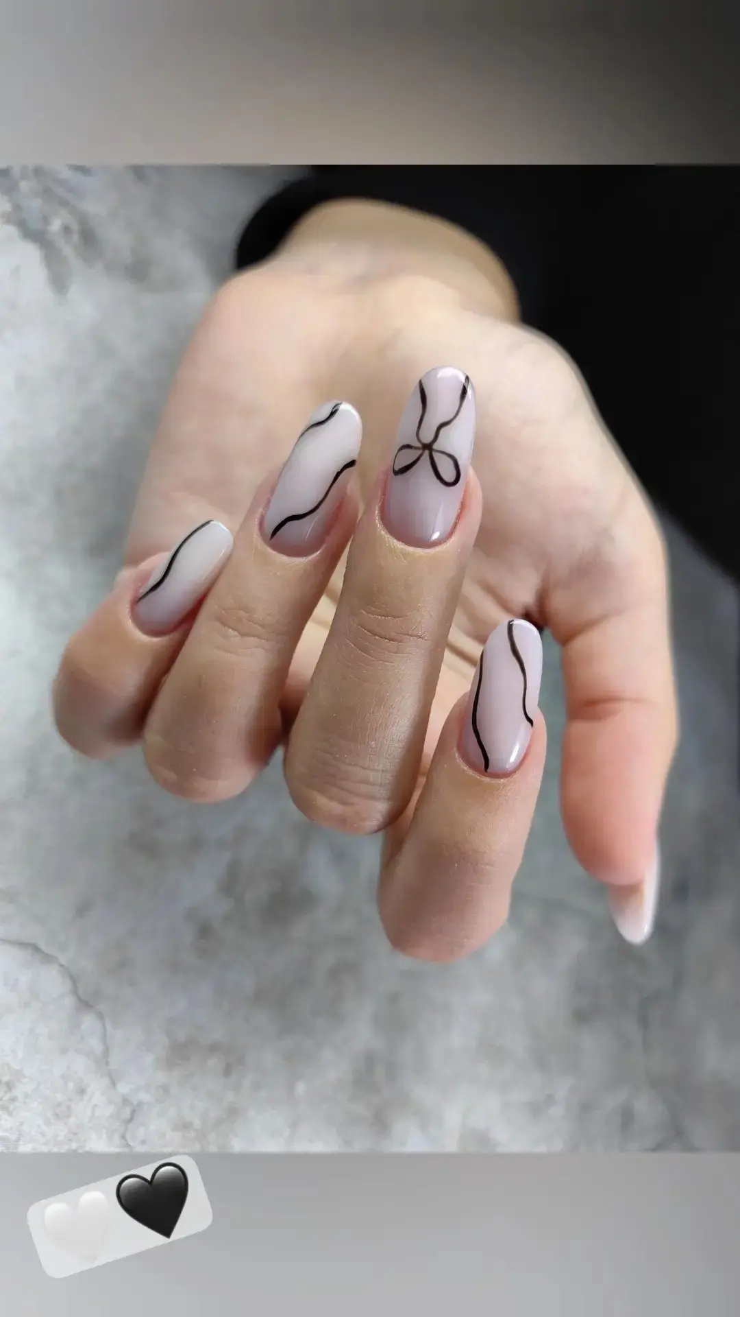 Снятие/маникюр/коррекция гелем+лёгкий дизайн 🤍🖤