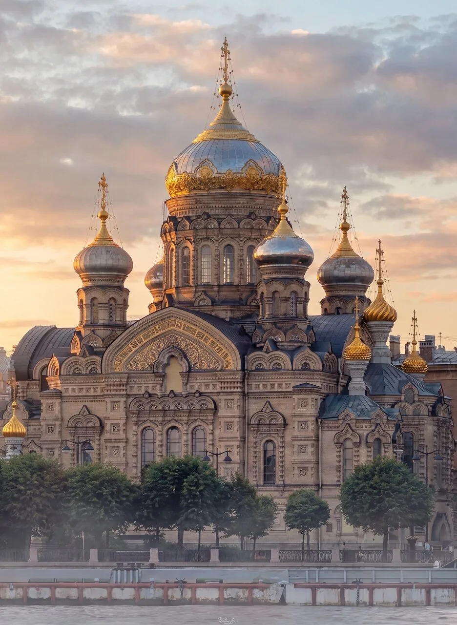 Храм Успения Пресвятой Богородицы в Петербурге!