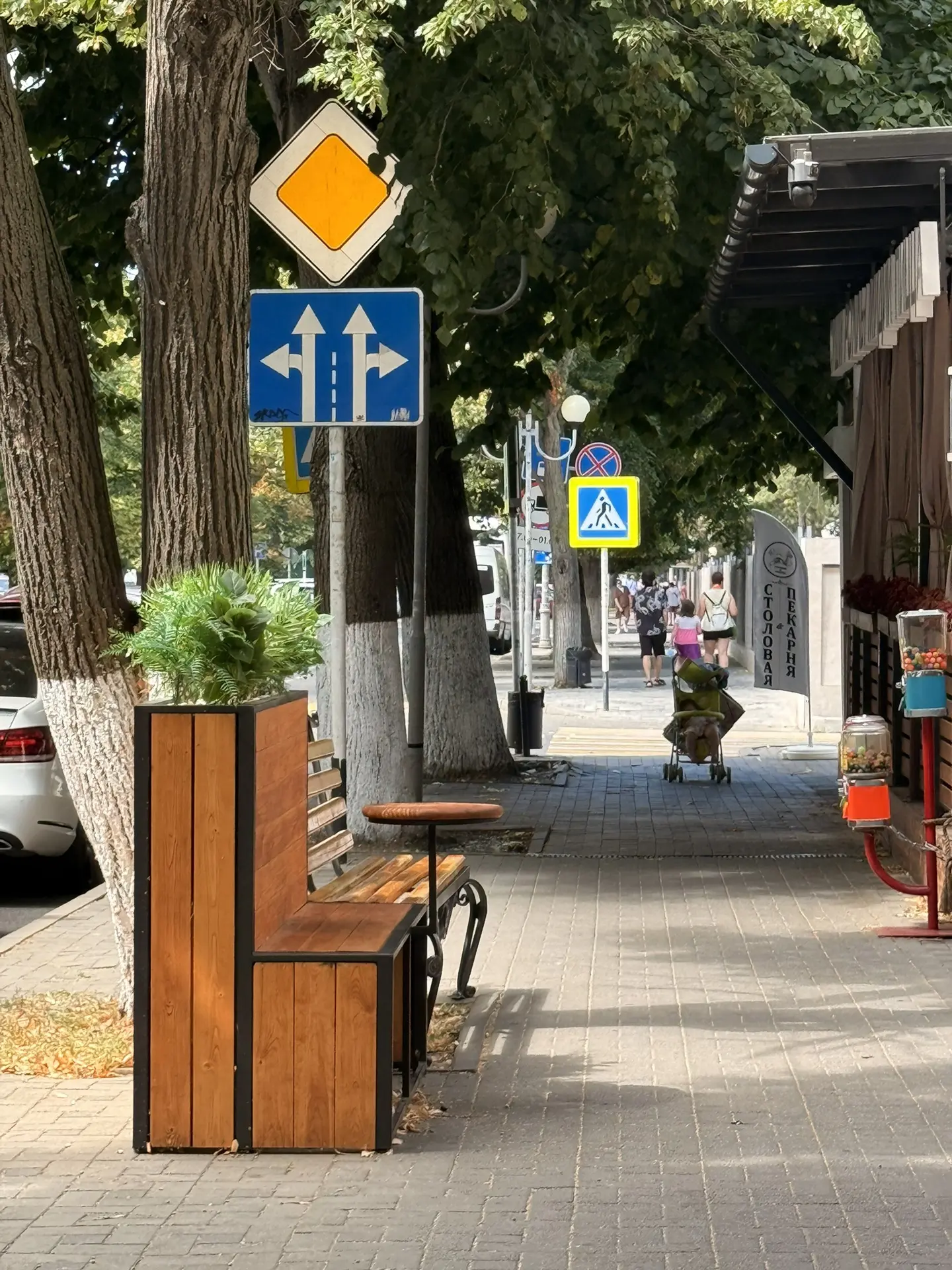Море и немного улиц в эту жаркую среду🏡