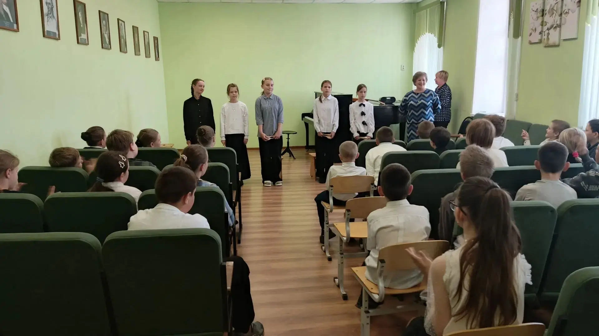 Прошёл ещё один концерт для учащихся четвёртых классов Глядянской СОШ. А подготовили ег...