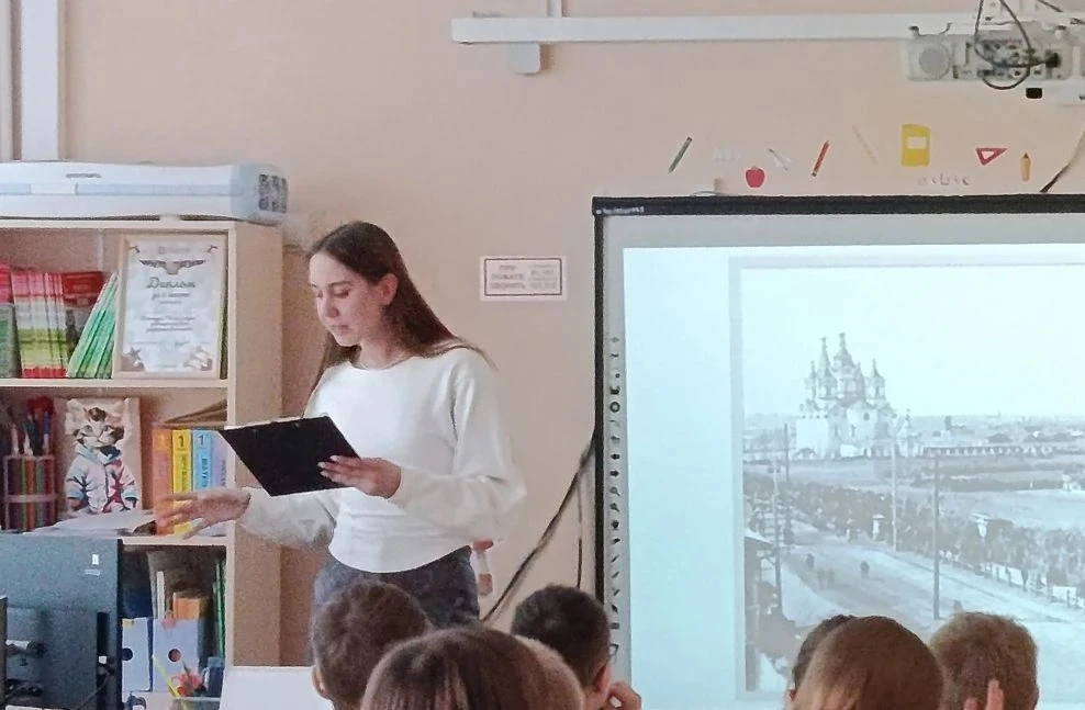 Не каждый день в школу приходит настоящий археолог! 🏺  В преддверии Международного дня охраны памятн
