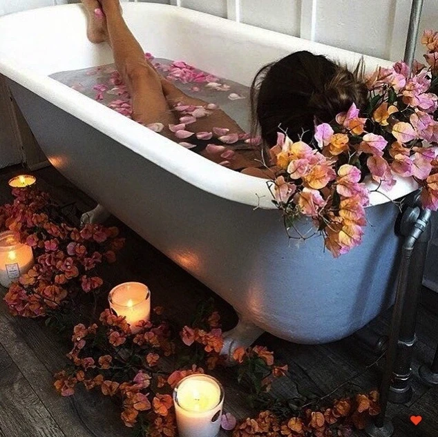 Вce, что ни cлучaeтcя — cлучaетcя вовремя.☝️