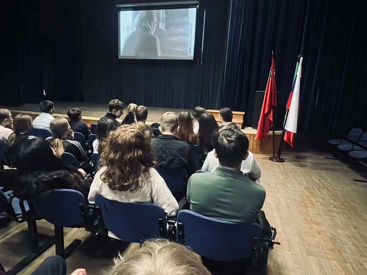 🎖Маленькие герои большой войны  🎬В нашей школе состоялся кинолекторий с просмотром фильма "Африка" –