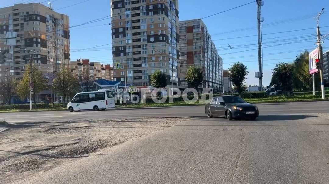 В Новочебоксарске до сих пор не завершили ремонт на въезде с улицы Винокурова на улицу ...