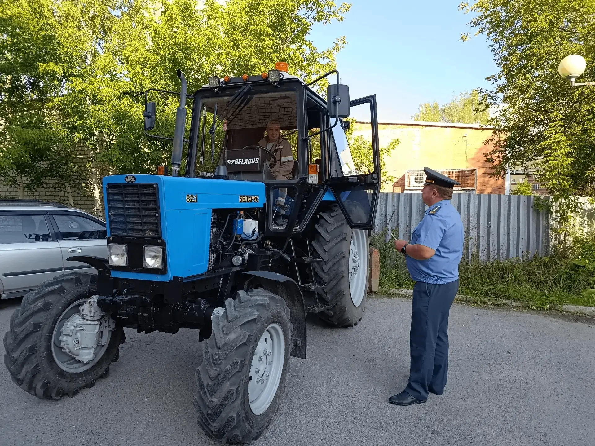 🚜  Более 700 заявлений на проведение техосмотра самоходных машин и других видов техник...