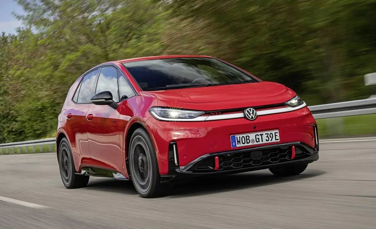 ⚡️Volkswagen представил самый мощный GTI в истории — и он электрический