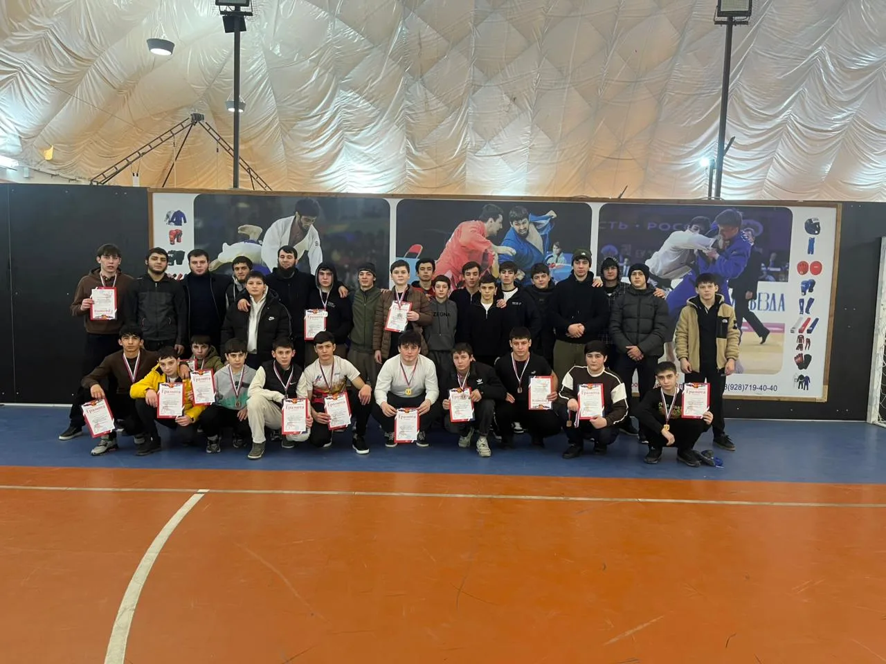 23-24 января 2026 в городе Нальчик проходили Первенство КБР по самбо и боевоему самбо о...