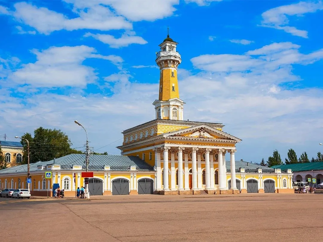 На следующей неделе едем снимать #деньвгороде, нужна информация по Костроме: где поесть...
