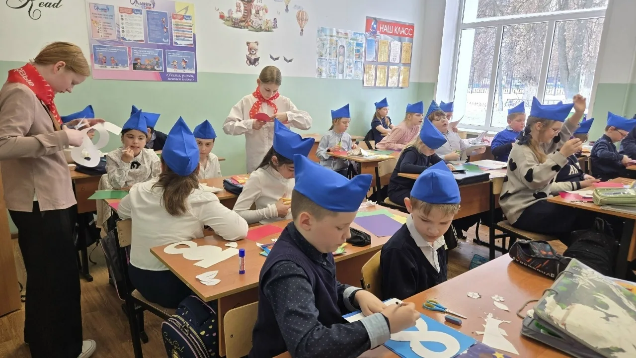 🌸 «Орлёнок-эколог в 3 „В“: первое занятие — с творчеством и любовью к природе!» 🌸 3 марта в 3 «В» кл