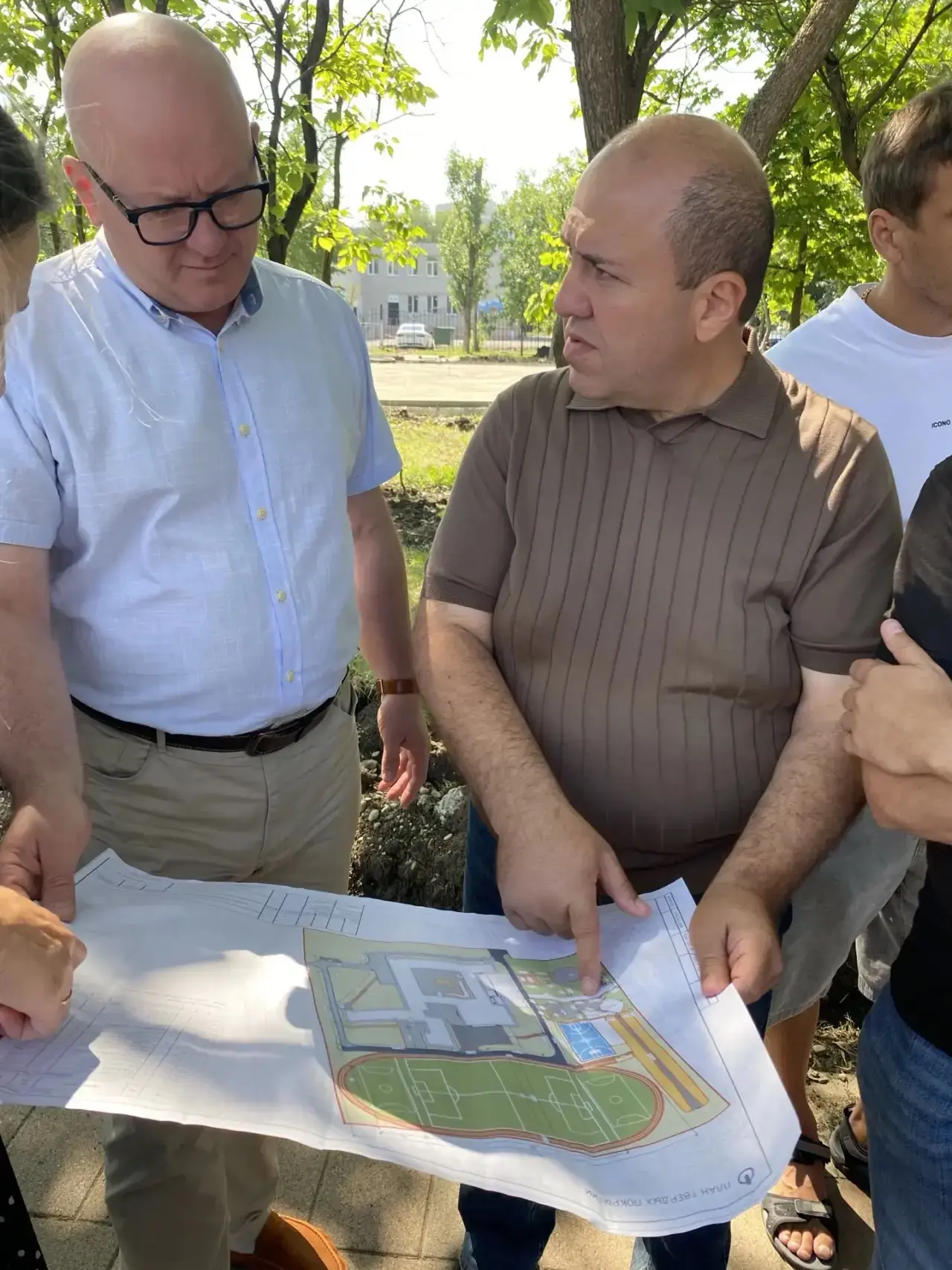 Депутаты Думы города проверили готовность школы № 18 к новому учебному году.