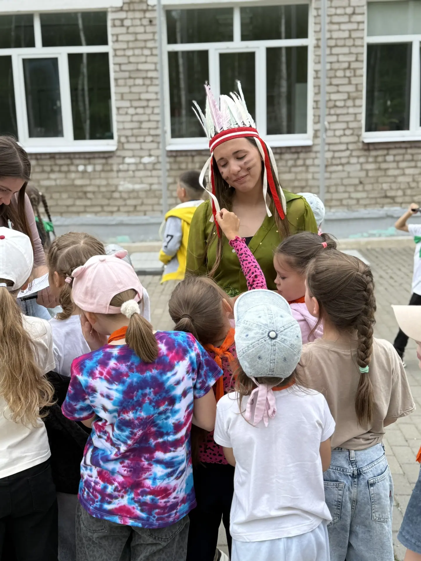 ⚠️ИЗ ЗООПАРКА СБЕЖАЛИ ЗВЕРЯТА 🦒

В один прекрасный день наш лагерь превратился в загадочный лес, а 