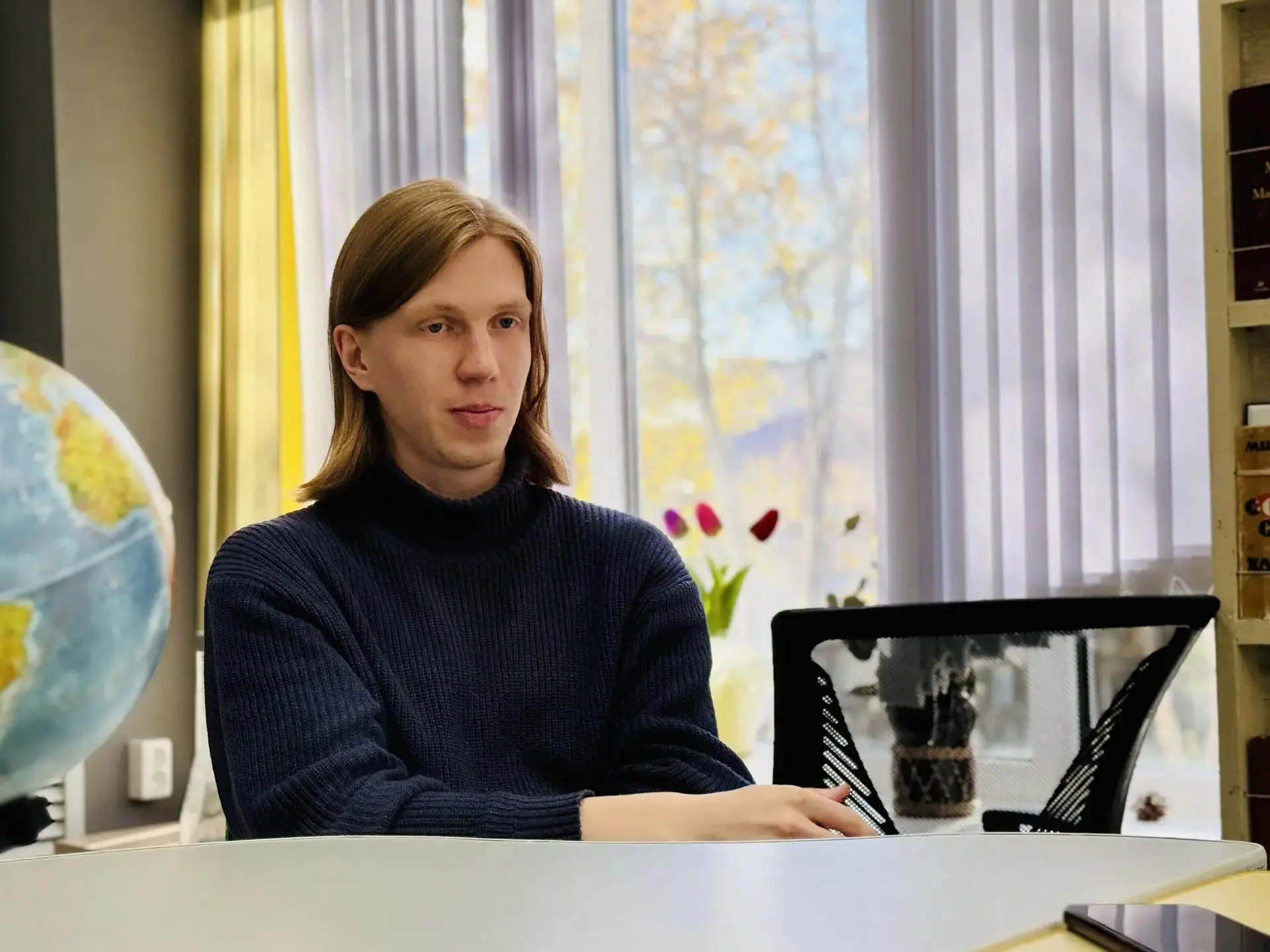 🌍 Знакомьтесь: новый учитель географии — Никита Сергеевич Ровиков!