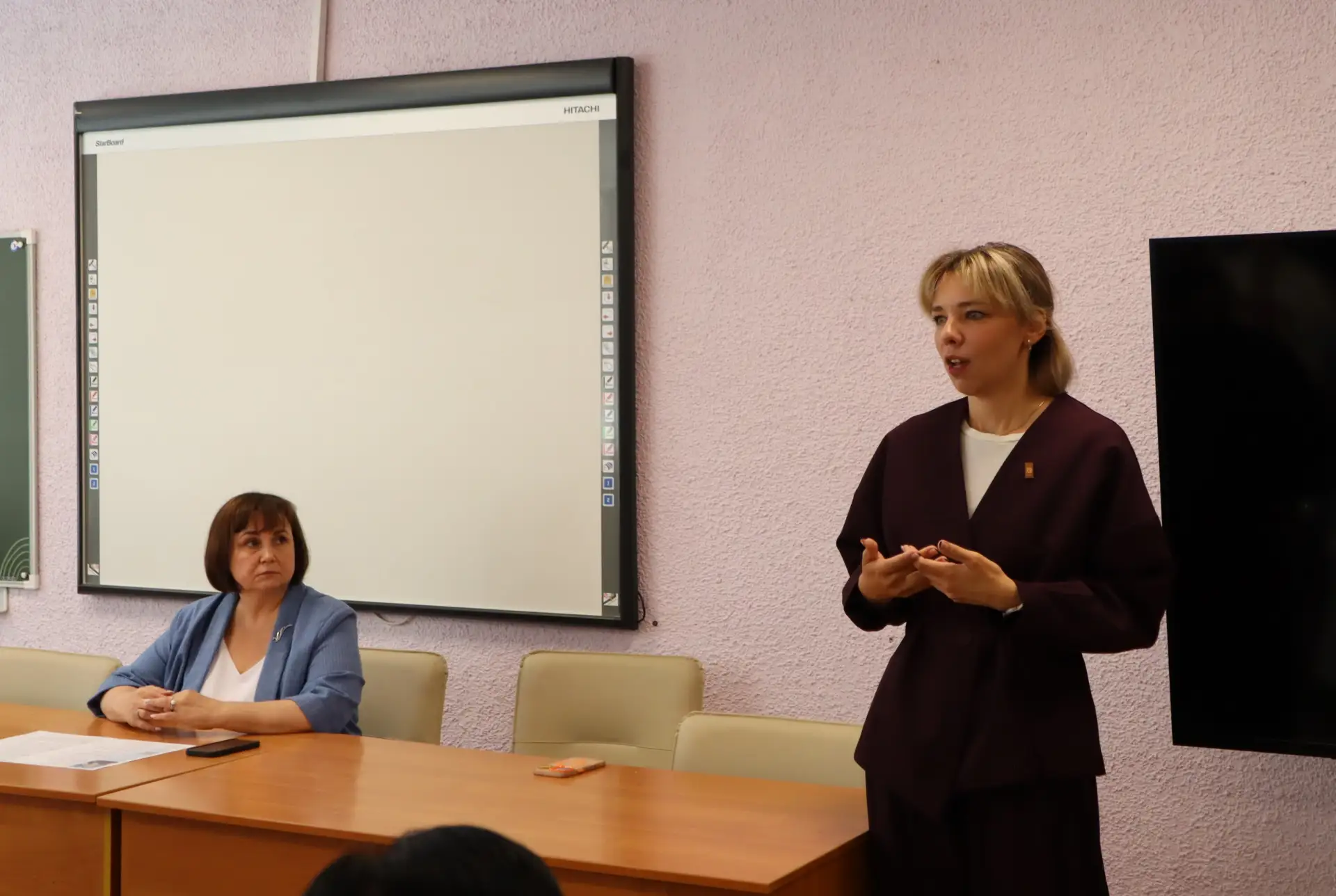 ✅Выпускница высшей школы управления ШАГ назначена директором Дворца творчества – Мемориала

Должност
