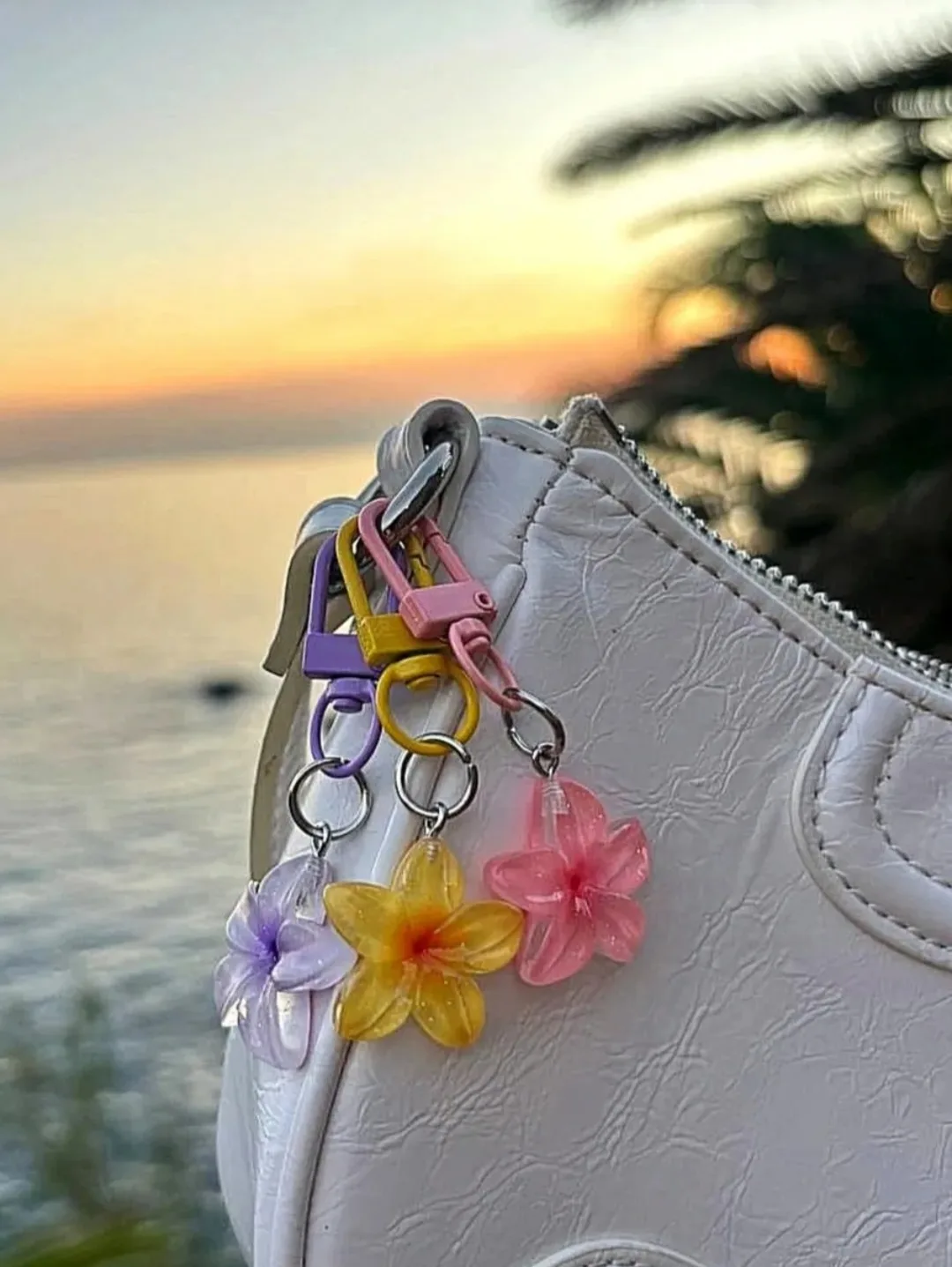 💞 Брелок цветок Гавайи для сумки, ключей, рюкзака