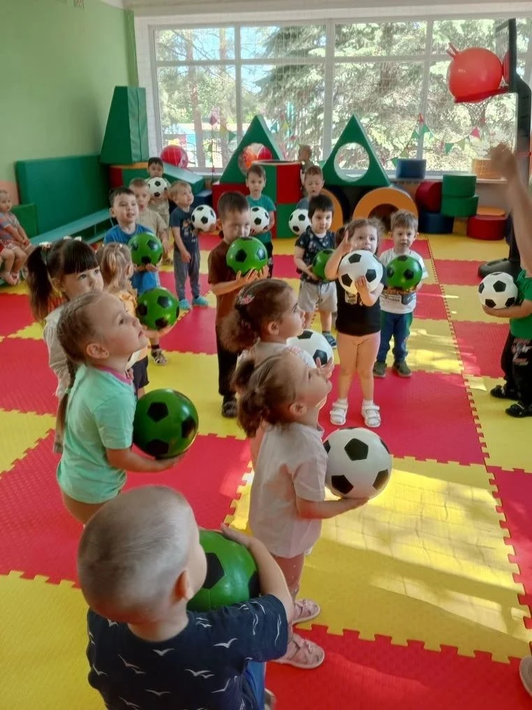 Лето начинается с зарядки!!!!