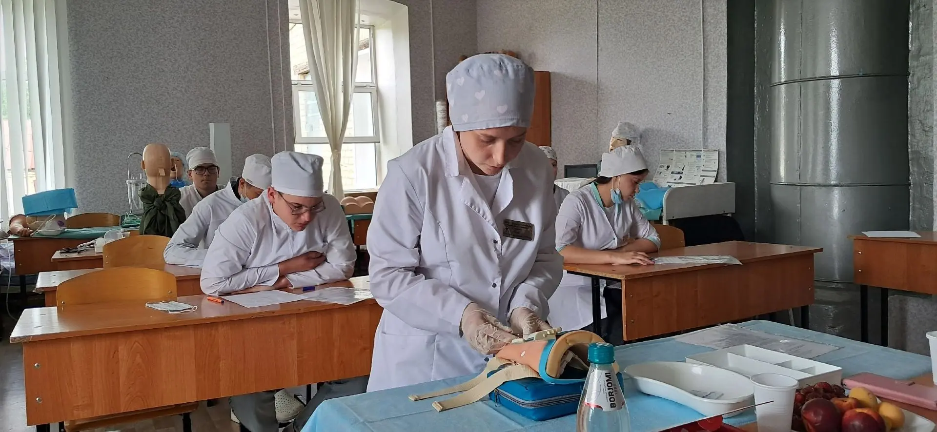 Поздравляем с успешной сдачей экзамена!

✅17 июня студенты 31 группы специальности «Сестринское дело