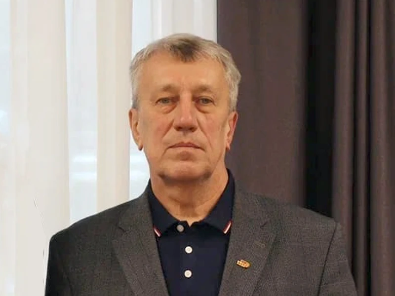 ПОЗДРАВЛЯЕМ С ДНЁМ РОЖДЕНИЯ ВЛАДИМИРА СЕРГЕЕВИЧА ВОХМЯНИНА!