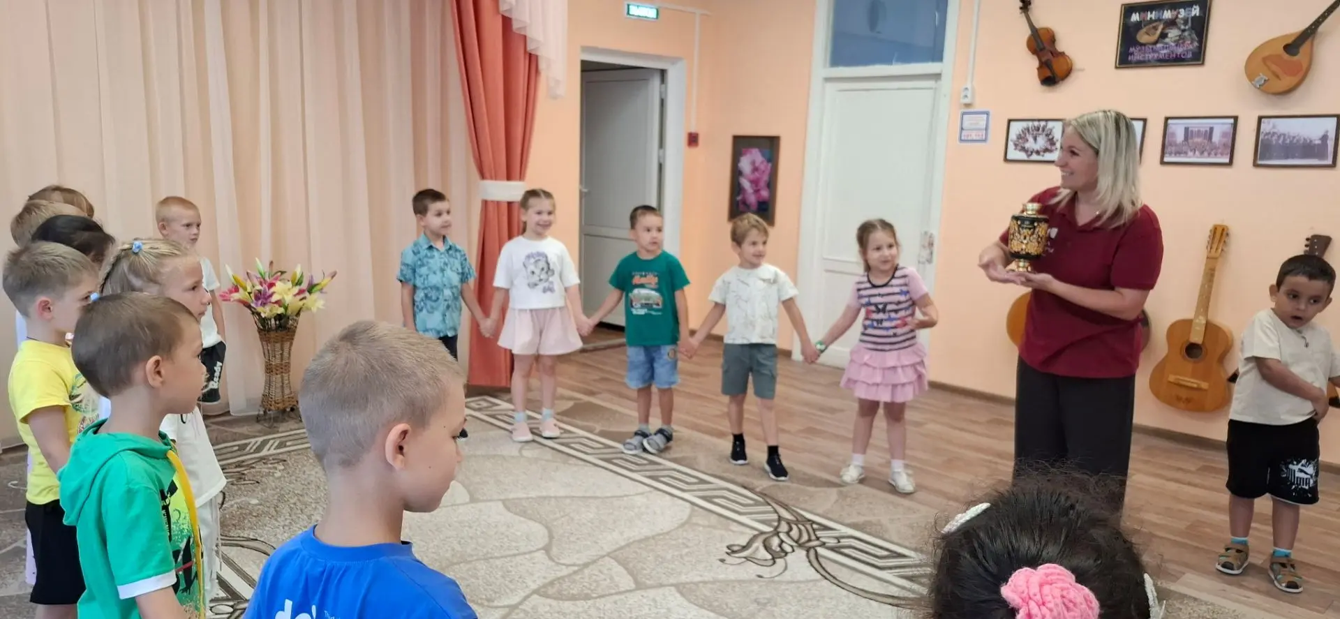 ☕️17 августа — настоящий праздник для всех ценителей русских традиций. В этот день мы о...
