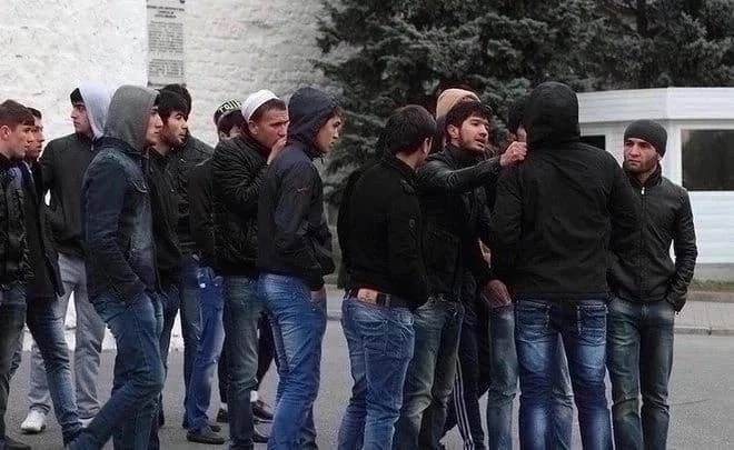 ❗️ Госдума приняла законы о запрете на проживание в России мигрантам с судимостью, а также об отказе