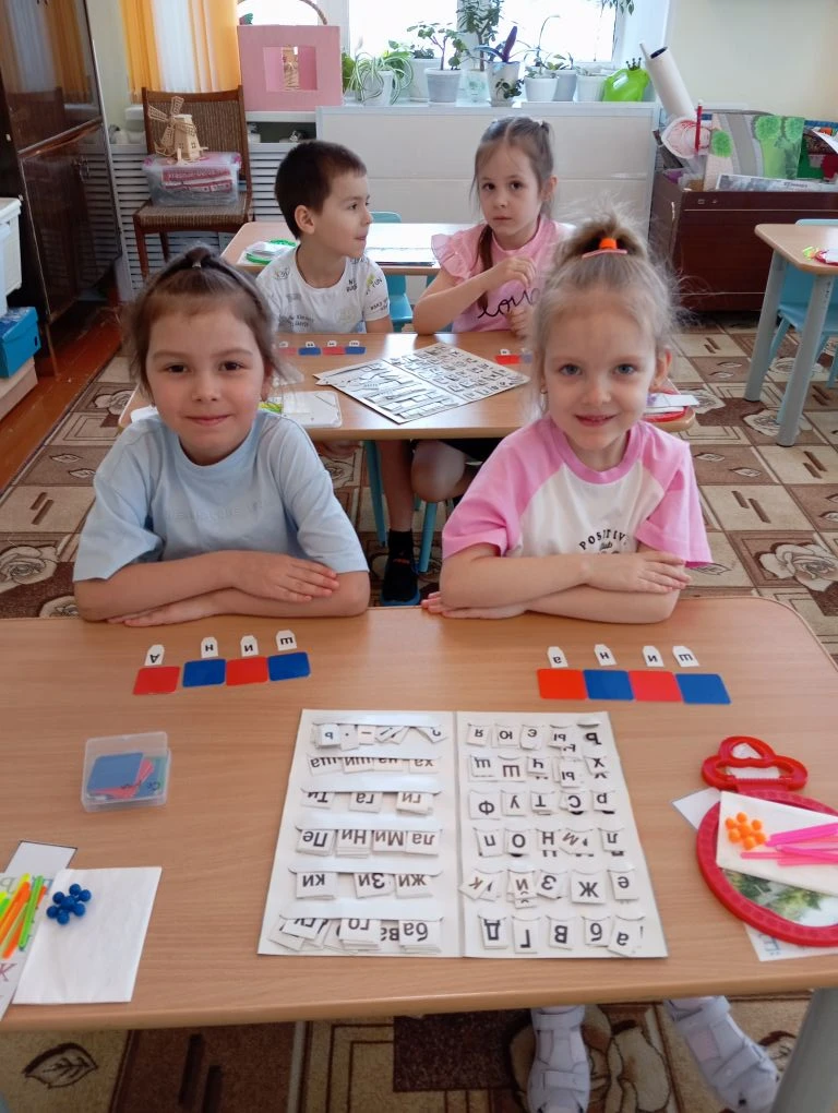 Куклы, мишки, паровозы —