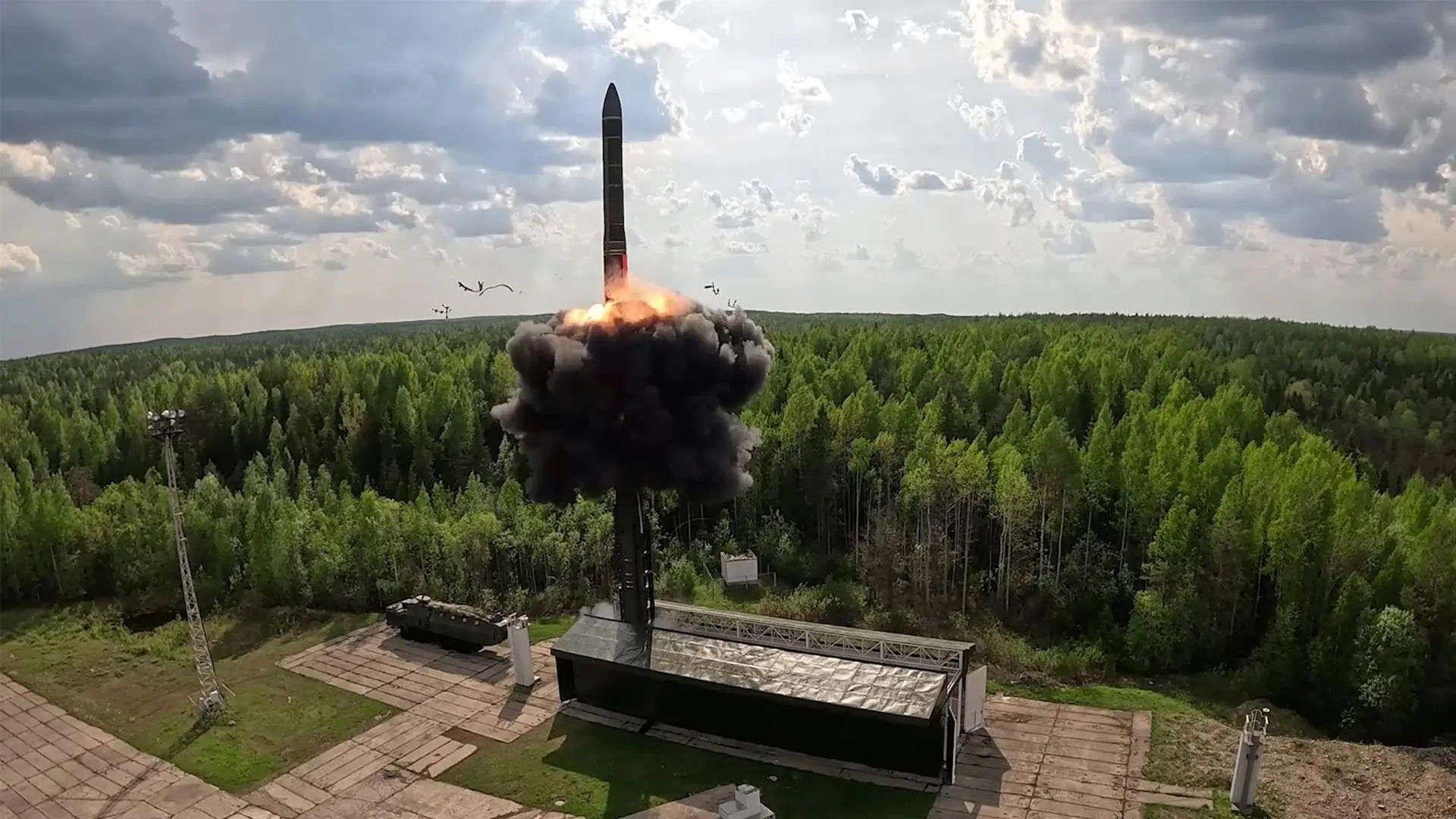 Россия готова применить ядерное оружие при блокаде Калининграда.