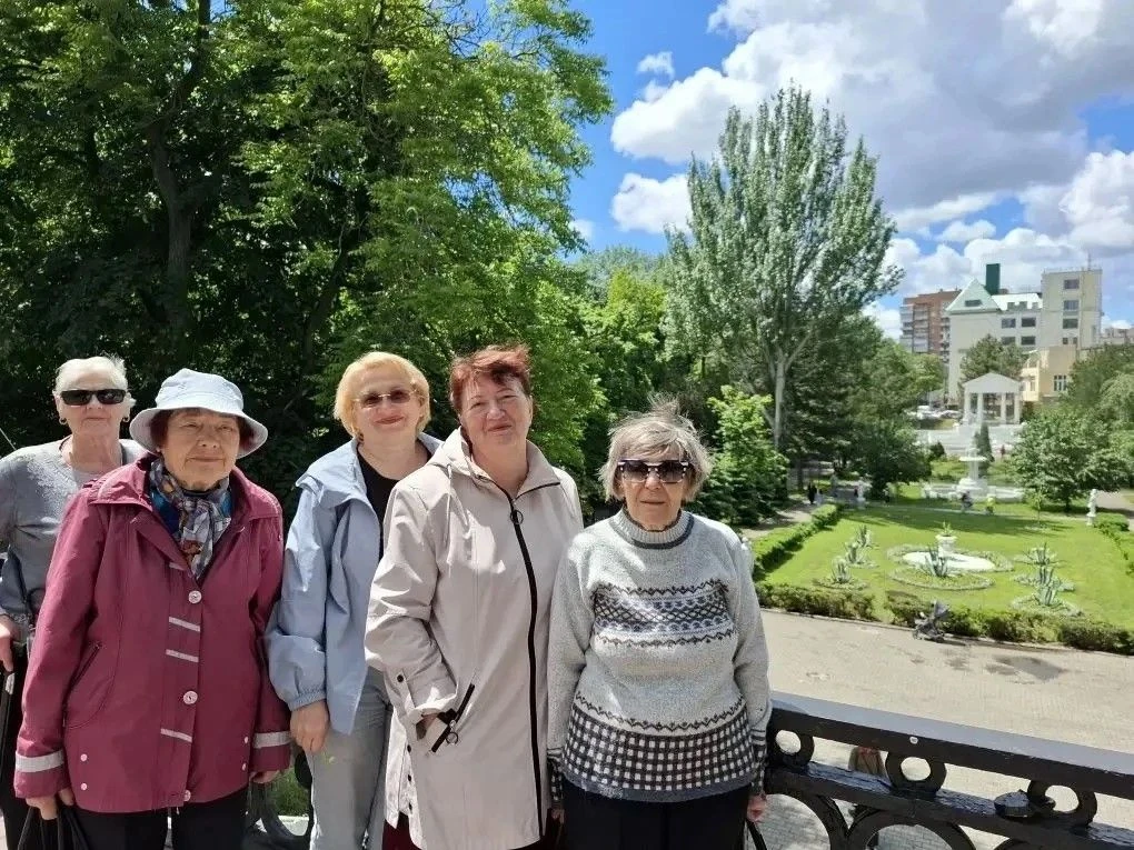 🌆 Экскурсия к памятнику А. М. Байкова и прогулка в парке Горького 🌆 Сегодня участники...