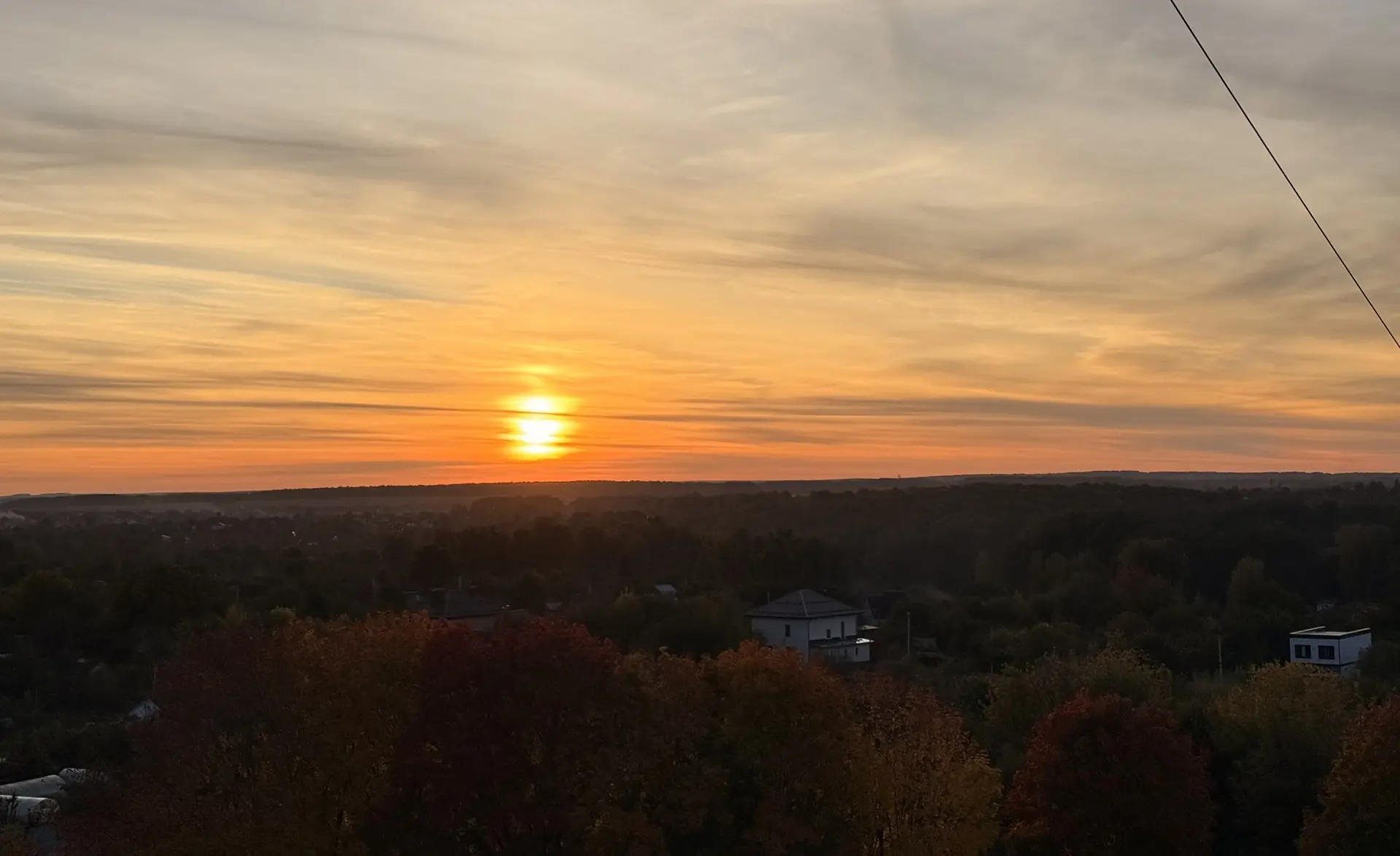 🌇 Осень рисует Брянску яркий закат
