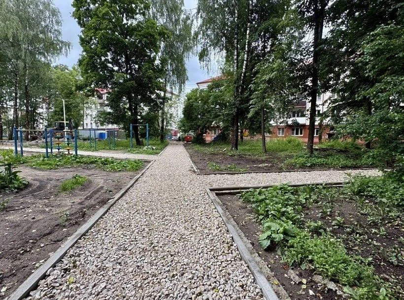 В Солнечногорске продолжается благоустройство дворов на улицах Советской и Почтовой 🌳

Работы уже в