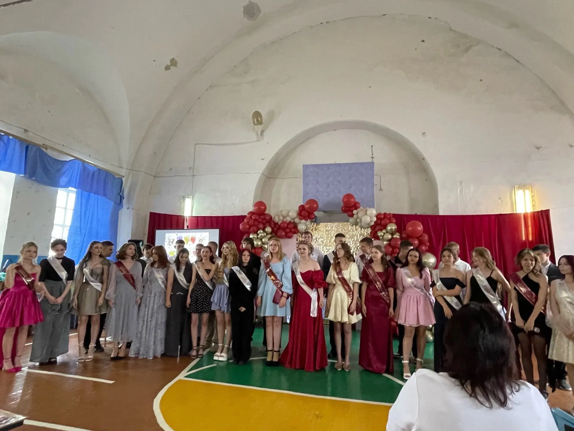 ✨Выпускной 9 класс.
 
🎉Выпускной в 9 классе – это значимое и волнительное событие, которое остаётся