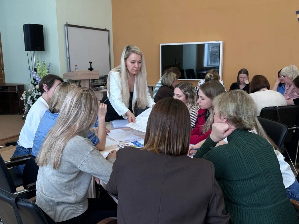 В Вологодской области апробированы шесть моделей социального сопровождения семей с детьми  На базе Т