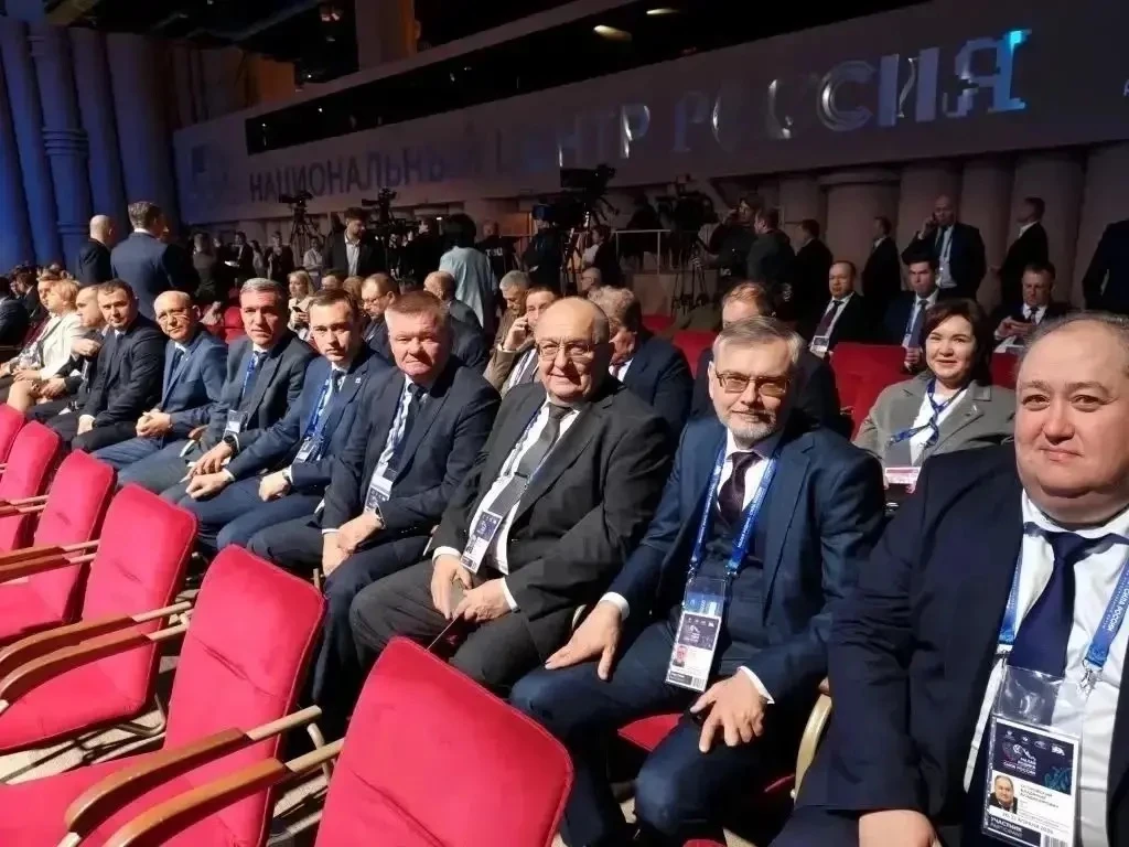 🇷🇺В составе делегации Саратовской области принял участие в III Всероссийском муниципа...