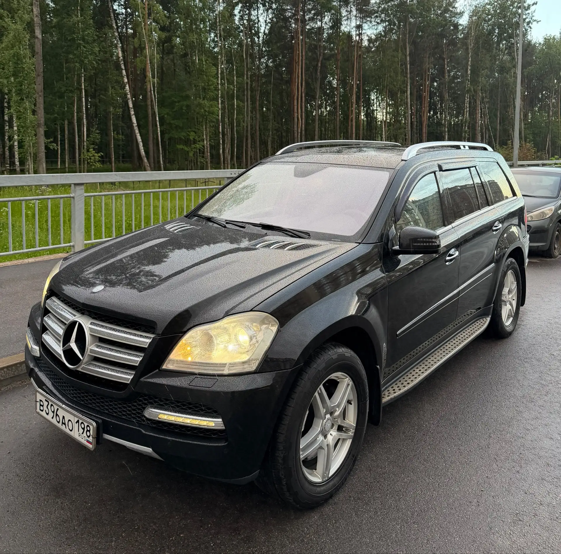 Далее в программе:
ПИТЕР🇷🇺

Mercedes GL-class РЕСТ 2011🚀
5.5 бензин 388лс АВТОМАТ
ПОЛНЫЙ ПРИВОД‼️