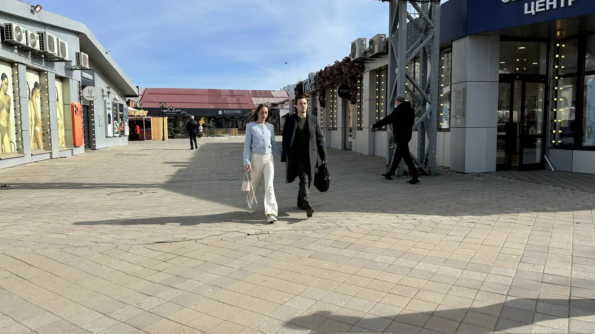🙂‍↔️И пусть у нас нет метро, но разве москвичи не променяли бы своё метро на вот такую погоду 20 фев