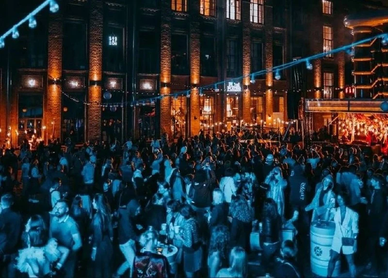 💃 Сегодня в Петербурге устроят большой танцевальный вечер под открытым небом