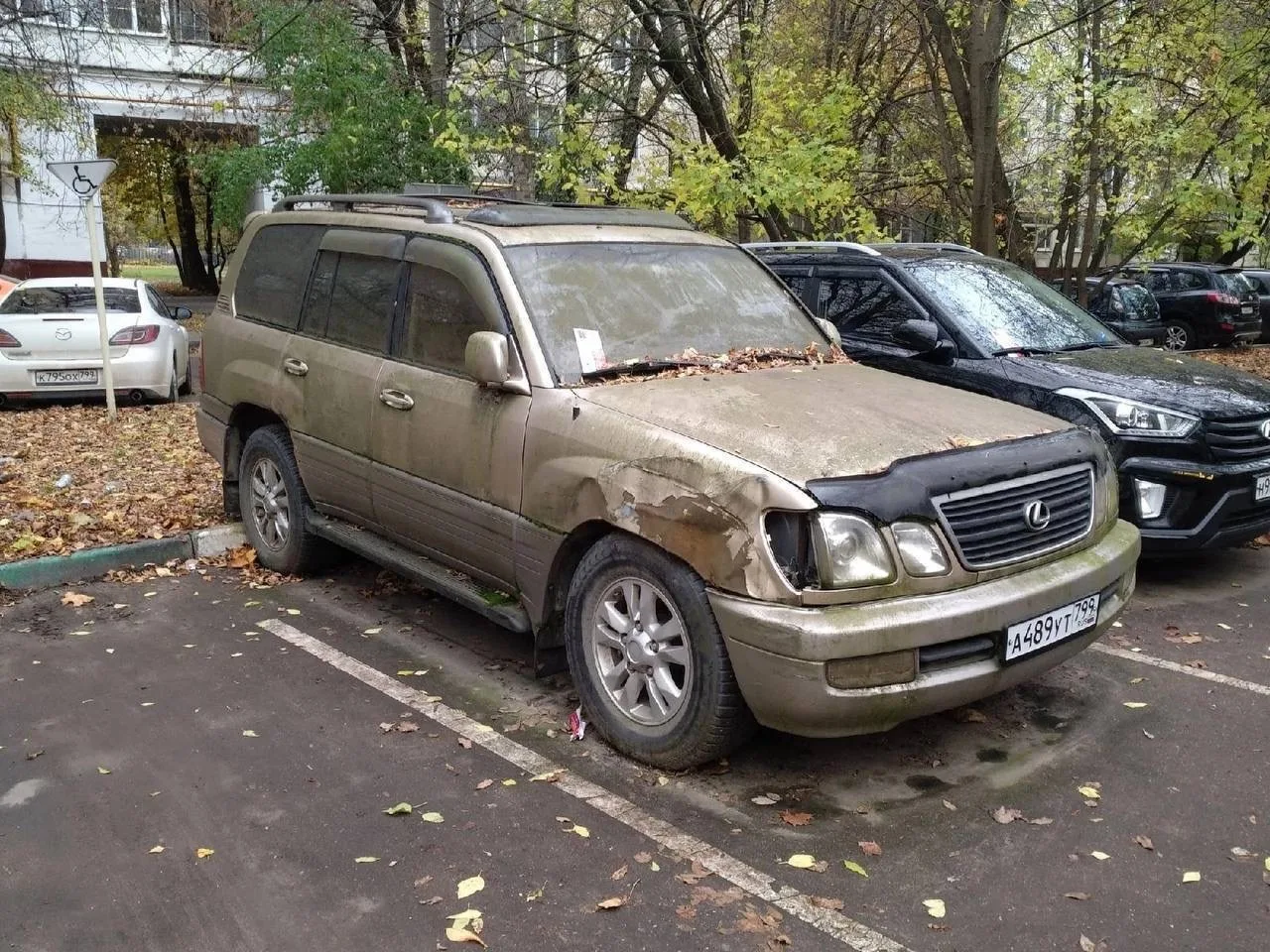 Заброшенный Lexus LX 1998 года был продан за 250.000₽ ‼️

Заброшенный Nissan Classic 2007 года был п
