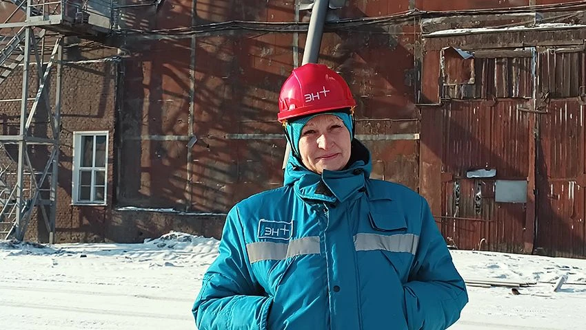 Женщины интересуются экскаваторами, бульдозерами и автокранами 💪