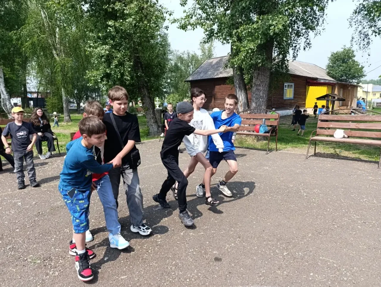 ПРИШКОЛЬНЫЙ ЛАГЕРЬ 

#НОВОСТИ_МБОУ_КАЗАЧИНСКОЙ_СОШ

День начался с общего сбора на территории музея,