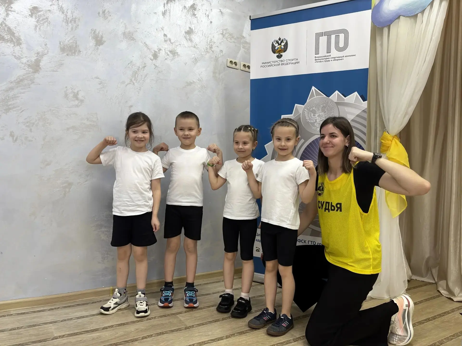 Маленькие чемпионы группы «Пчёлки»! 🐝🏅

Наши ребята из группы «Пчёлки» получили свои первые, по-на