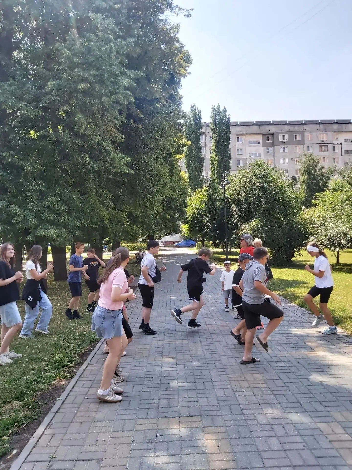 💫10 июля 2026 года в сквере Е.А. Баратынского состоялось яркое спортивно-развлекательное мероприяти